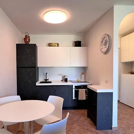 Apartment Castellini-private Parking *