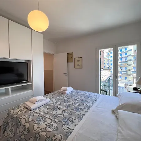 Castellini-private Parking Apartment Siena